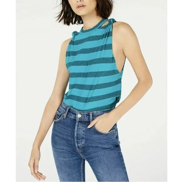 We The Free Knotted Tank Tee - Picture 2 of 10